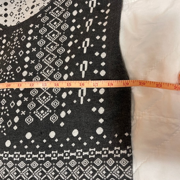 41 Hawthorn Cute Knit Plus Size 3X - Picture 5 of 11